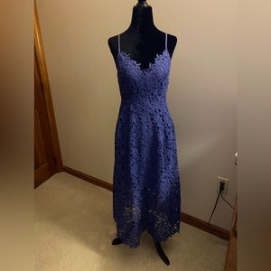 Astr the label blue lace overlay midi dress